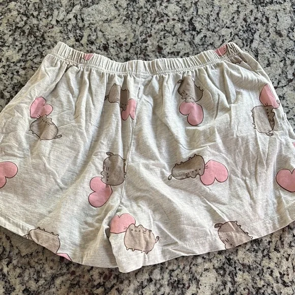 SOLD Pusheen Shop Pajama Set - Picture 6 of 10